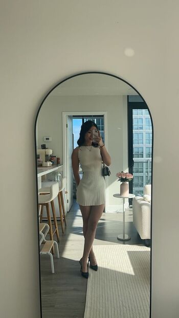 Full leaked Honeylawrie private onlyfans photo