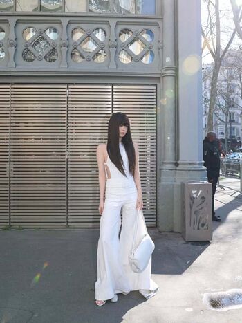 Hong Eunchae 홍은채