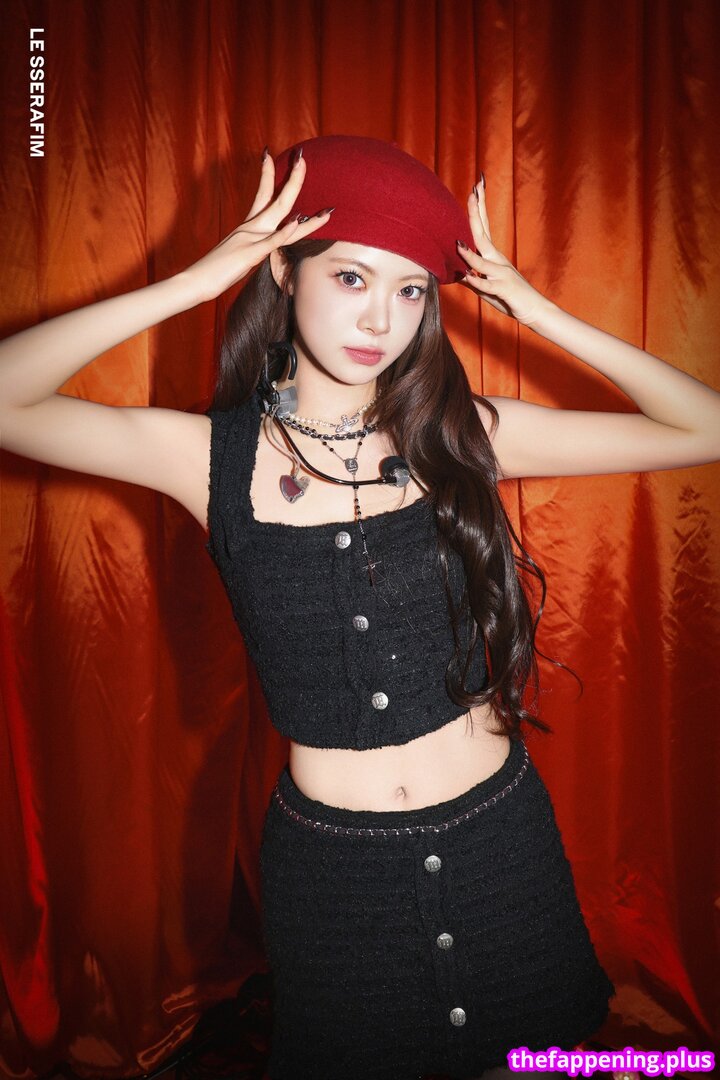 Hong Eunchae 홍은채 | LESSERAFIM