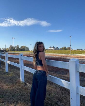 Full leaked Hopie schlenker page private onlyfans photo