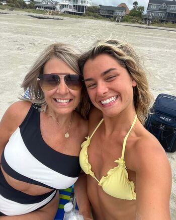 Full leaked Hopie schlenker page private onlyfans photo