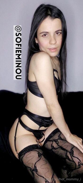 hot_mommy_i