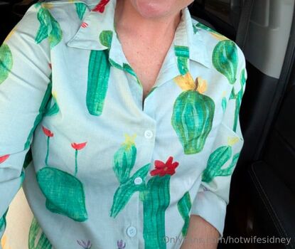 hotwifesidney