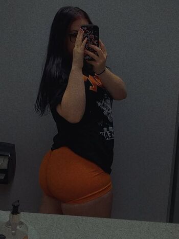 Full leaked Icybxnny private onlyfans photo