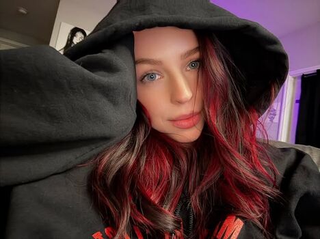 Full leaked Icybxnny private onlyfans photo