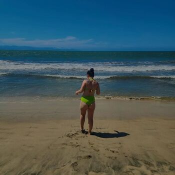 Full leaked Icybxnny private onlyfans photo