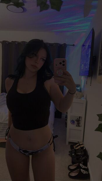 Full leaked Icybxnny private onlyfans photo