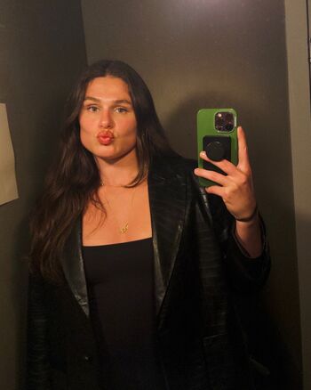 Full leaked Ilona maher private onlyfans photo