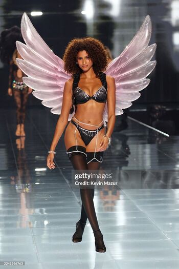 Imaan Hammam