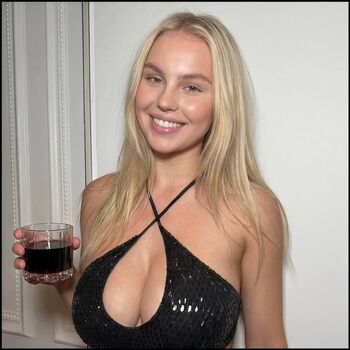 Full leaked Imalinarivera private onlyfans photo