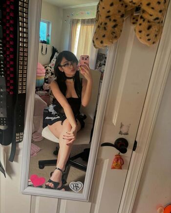 Full leaked Imkittydoll private onlyfans photo