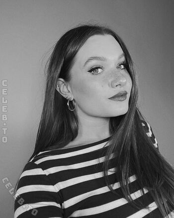 Full leaked Sierra rain/ private onlyfans photo