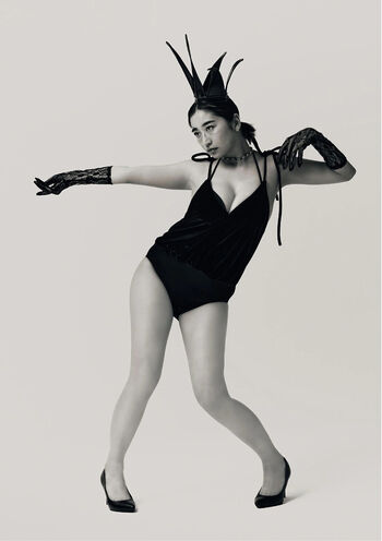 Ina Enohara 榎原依那