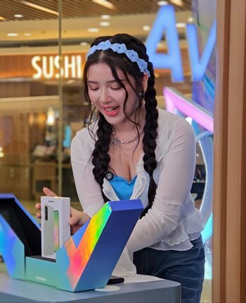 Indonesian Girls ????????