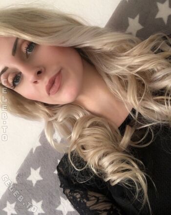 Full leaked Isabxllx sdr private onlyfans photo