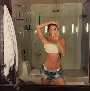 Full leaked Isi glck private onlyfans photo