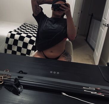 Full leaked Itssammieraee private onlyfans photo
