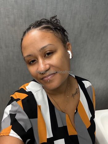 itsyourgirlrainafree