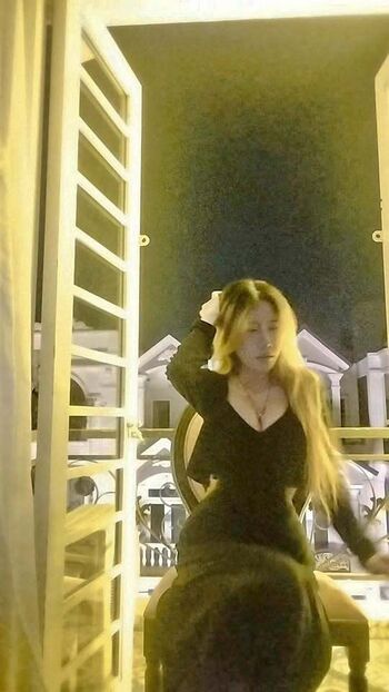 Full leaked Itzz zdalyie private onlyfans photo