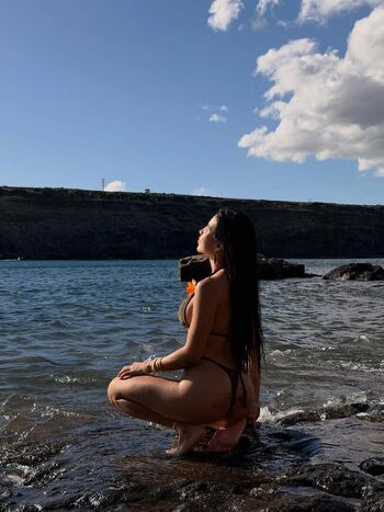 Full leaked Ivannarpincay private onlyfans photo