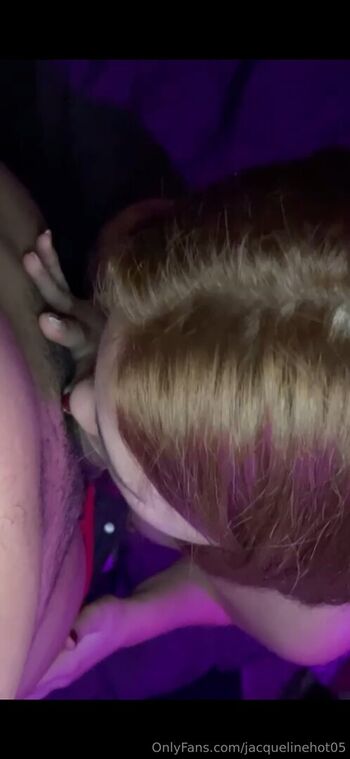 jacquelinehot05