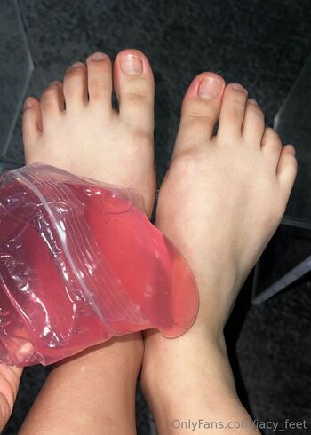 jacy_feet