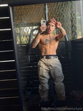 jamesluckysz