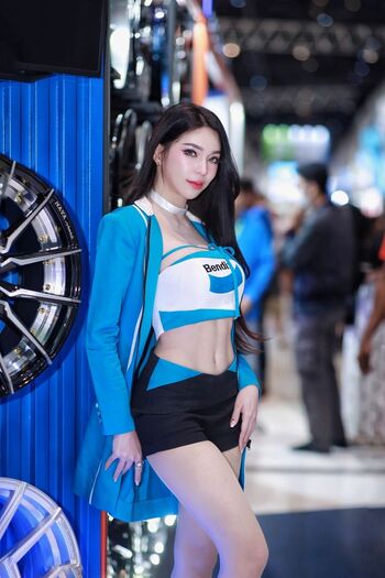 Janet Kanokwan Saesim