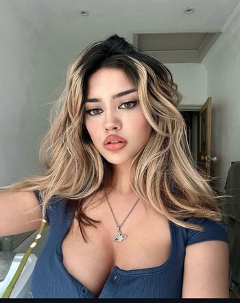 Full leaked Jasikyu private onlyfans photo