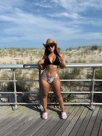 Full leaked Jelicataveras private onlyfans photo