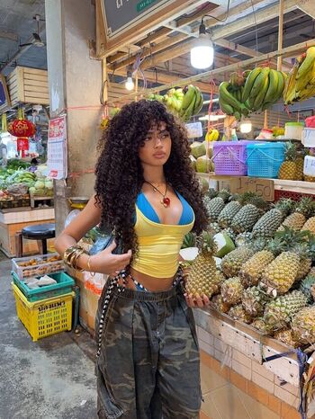 Full leaked Aliza rose/ private onlyfans photo