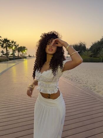 Full leaked Eat pray dong / private onlyfans photo