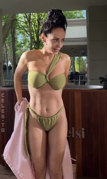 Full leaked Jennifer saro private onlyfans photo