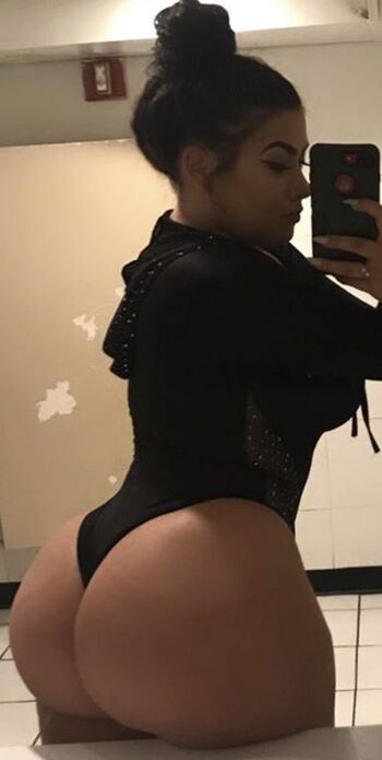 Jenny Castro (Mscastrro)