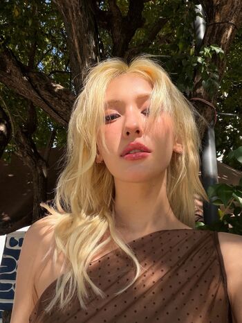 Jeon Somi/ENNIK SOMI