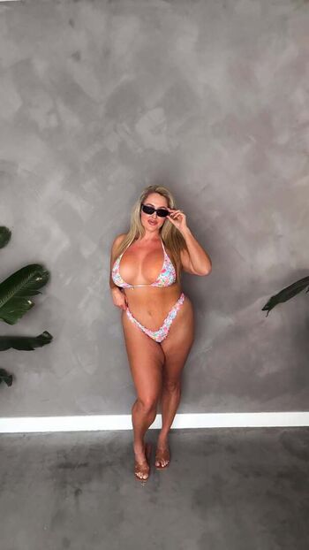 Full leaked Jessfairchild page private onlyfans photo