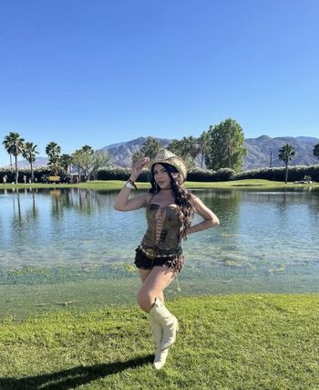 Full leaked Jessica awadis private onlyfans photo