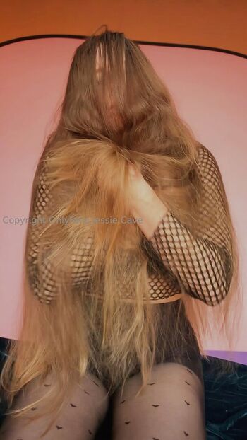 Full leaked Jessie cave private onlyfans photo