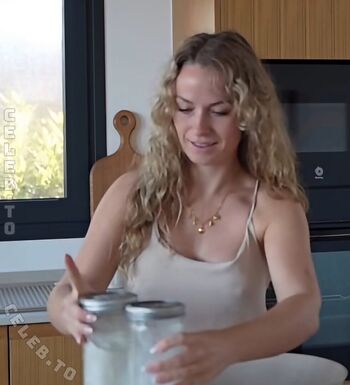 Full leaked Jil eileen fngeling private onlyfans photo