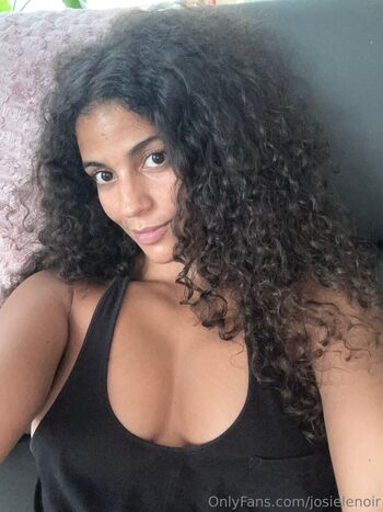 josielenoir
