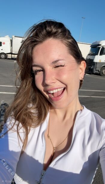 Full leaked Joysemmi private onlyfans photo