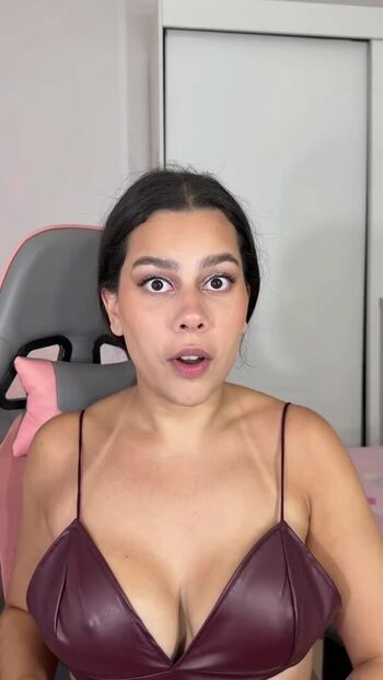 Full leaked Julia alvarenga private onlyfans photo