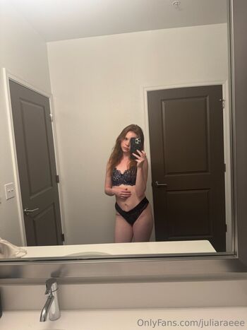 juliaraeee