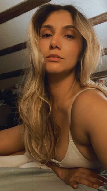 Julieberisha / sicctits / peepeep0op0o3