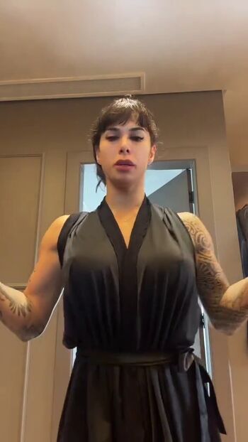 Full leaked Jully oliveira page private onlyfans photo