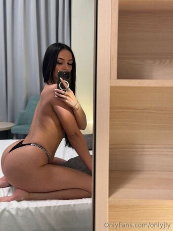 Full leaked Julysbakeer private onlyfans photo