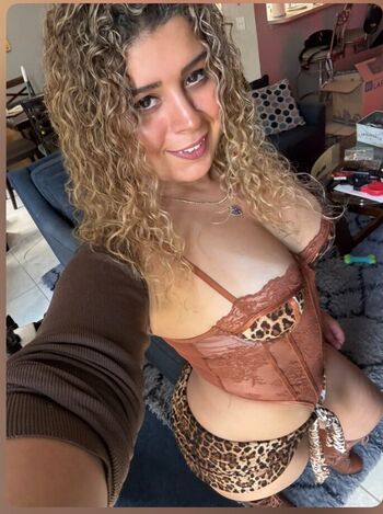 Full leaked Justyeliz private onlyfans photo