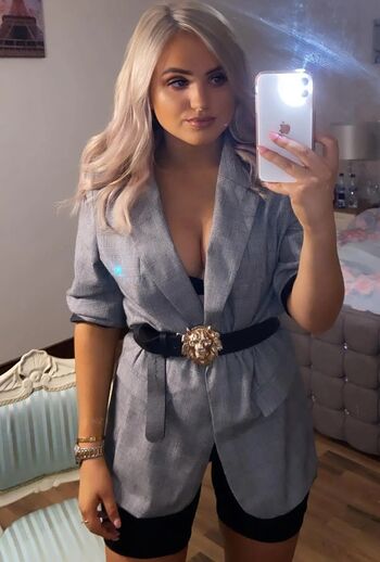 Full leaked Kaceymusgraves page private onlyfans photo