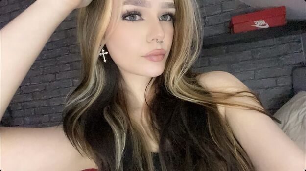 Full leaked Nika venom/ private onlyfans photo