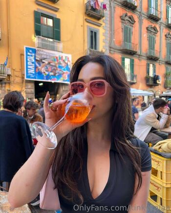 Full leaked Mithrynkat/ private onlyfans photo